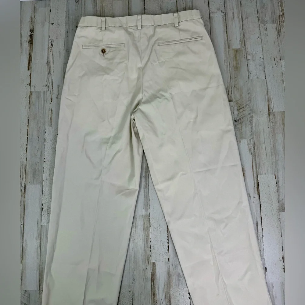Orvis Pants Mens 34x30 Pleated Golf Straight Leg Casual Cream - Picture 10 of 11